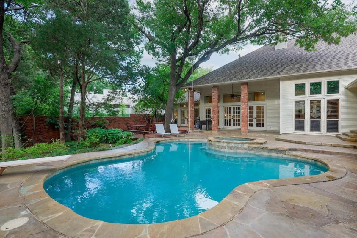 Dallas Gem 5 Bedrooms Home With Pool Game Room Exterior foto